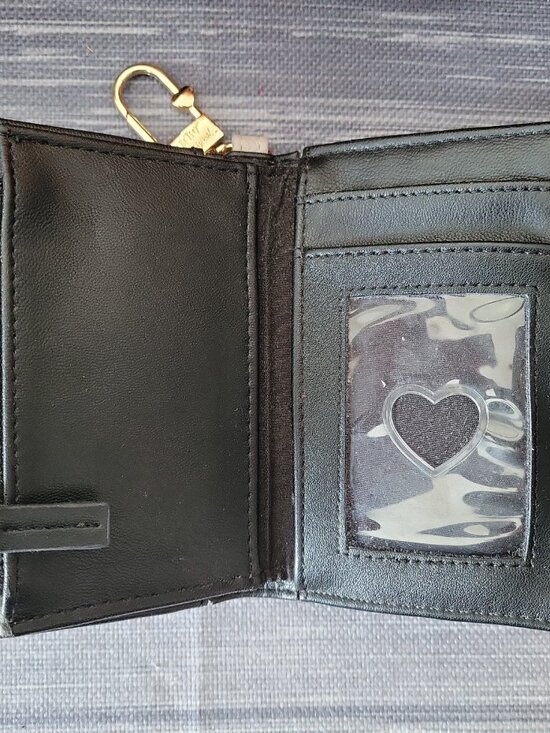 Betsey Johnson Medium Gray Mini Wallet Card Holder Coin Zip Keychain - Picture 4 of 5